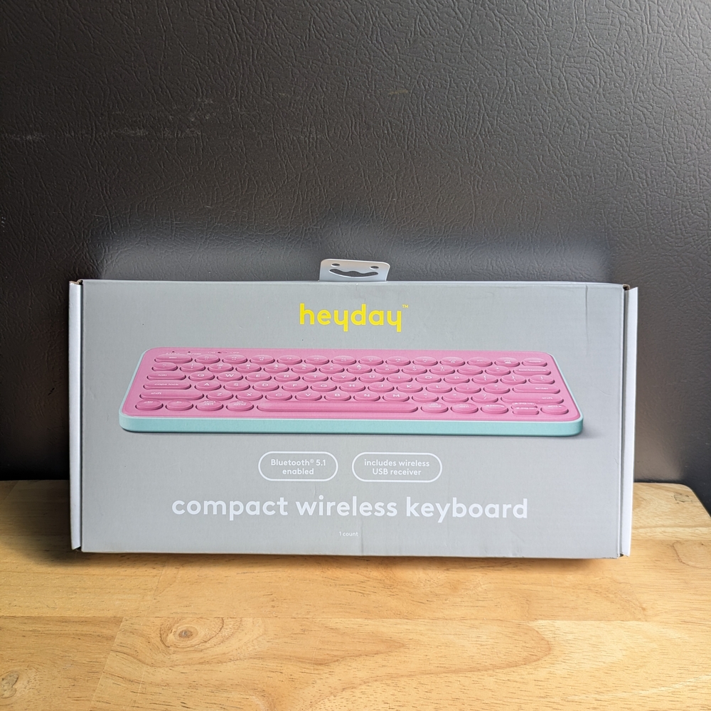 Heyday Pink Compact Wireless Keyboard